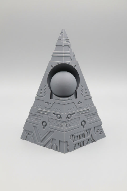 Xeno Pyramid
